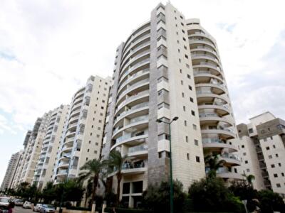 Израильский рынок жилья замедлился на 32% за год