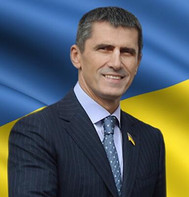 Ярема рассказал, сколько зарабатывает его сын в Государственной регистрационной службе