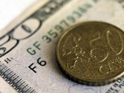 Банкам-нарушителям продадут доллар 