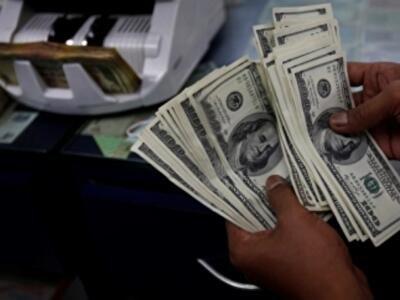 Валютные качели: почему гривня продолжает падать