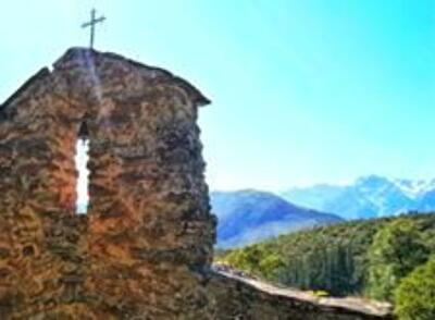 Деревня в испанском национальном парке продается за €850 тыс