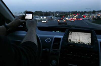 ГАИ открыла "охоту" на водителей, разговаривающих по телефону за рулем