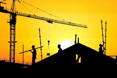 Жители Святошинского района Киева сожгли забор незаконной застройки