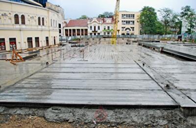 Котлован в центре Одессы: подан иск против застройщика