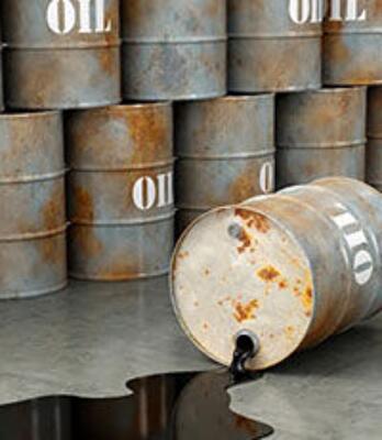 Два в одном: дешевая нефть в мире и дорогой бензин в Украине 