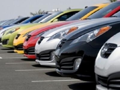 Кризис обвалил продажи авто в Украине 