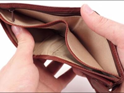 Украинцев оставят без зарплат