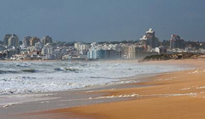 Богатые французы бегут от налогов в Португалию