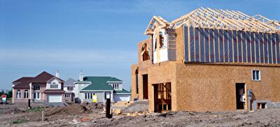Продажи новых домов в США заметно снизились