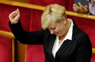 Как Нацбанк раскачал курс доллара