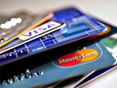 В Украине уменьшилось количество активных платежных карт