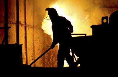 Газом по металлу: промышленность получает все меньше энергоносителя