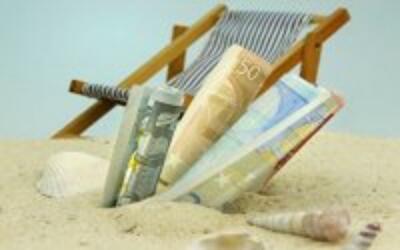 Кредит на отдых: обращаемся в банк или туристическую компанию?