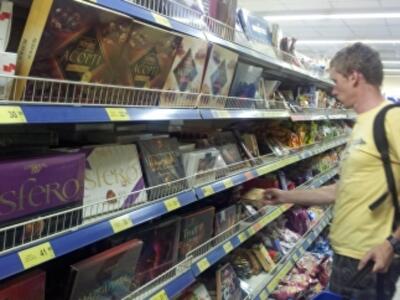 Украинцы отказываются от сладостей