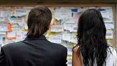 Безработица и украинский кризис: кто кого поддерживает