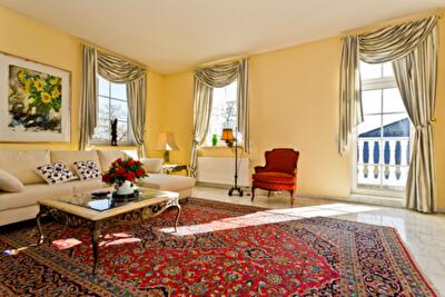 Берлинцы снова приобретают изысканные виллы