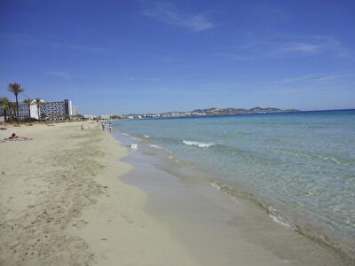 Цены на недвижимость испанского побережья начинают стабилизироваться