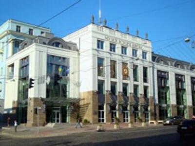 Сколько в Киеве музеев и сколько получают работники культуры в столице