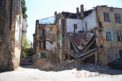 Фотофакт: в «Климовском квартале» сносят дома