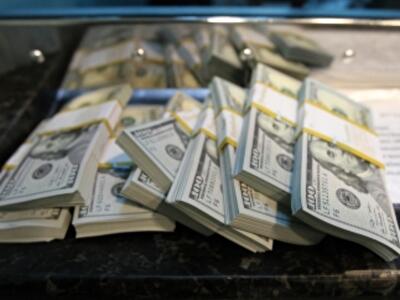 Cейчас лучше не покупать и не продавать валюту