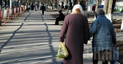 Пенсии и соцвыплаты в восточных регионах выплачиваются без задержек