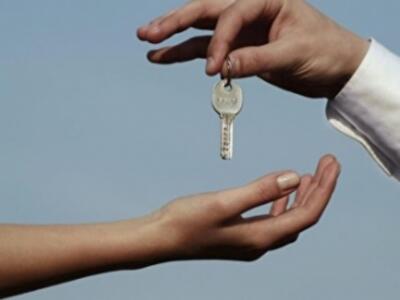 Квартиросъемщикам зафиксировали курс 