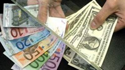 Украинцам вернут налог на покупку валюты