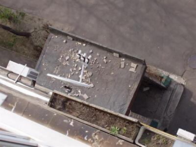 В Киеве «посыпался» многоэтажный жилой дом. Фото