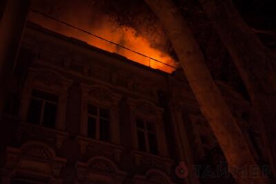 Взрыв на Пушкинской: в центре Одессы горел памятник архитектуры. Фото