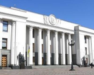 Рада доручила присвоїти "Небесній сотні" звання "Герой України"