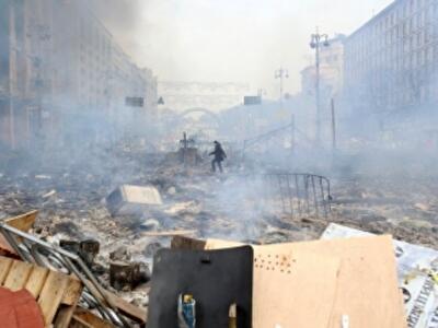 Десятки бойцов ВВ сдались в плен активистам Майдана