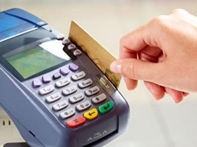Доля безналичных расчетов увеличится в 2014 году до 25%