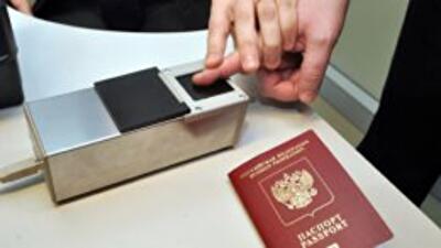 В России загранпаспорта будут с электронными отпечатками пальцев