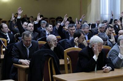 "Черные дыры" бюджета Киева-2014