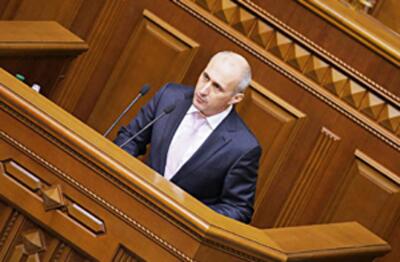 Население переводит гривну в доллар