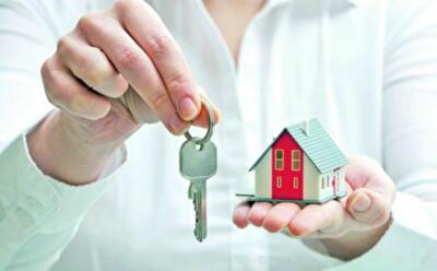 Рынок недвижимости застыл из-за новых правил и валютных скачков