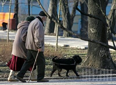 Доходы украинцев на 60% состоят из соцвыплат