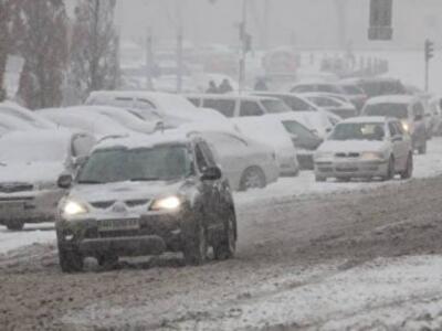 Водителей призывают не оставлять свои авто вдоль дорог