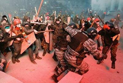 Янукович готовит в Украине «ночь длинных ножей»?