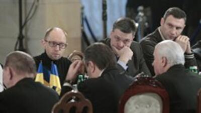 Оппозиция сформулировала пять бескомпромиссных требований к Януковичу