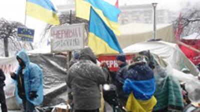Майдан уже неделю вне закона
