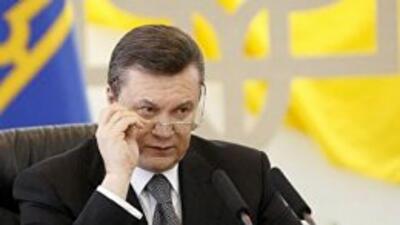 Янукович одобрил увеличение госдолга