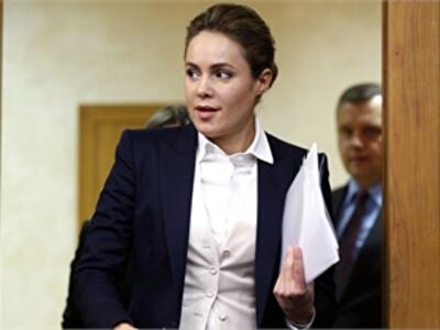 Долги по больничным и пособиям начали погашать