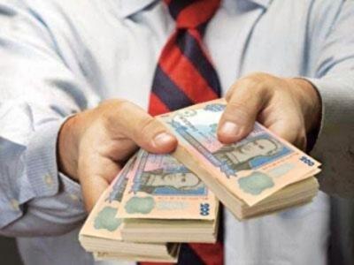 Банки начали выбивать у украинцев 5-летние долги