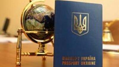 Для въезда на территорию России понадобятся загранпаспорта