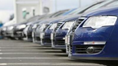 Украинцы за месяц потратили на новые авто $414,9 млн 