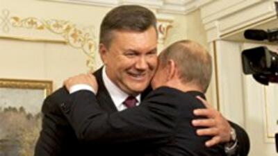Янукович и Путин договорились урегулировать торговые ограничения до конца 2014 года