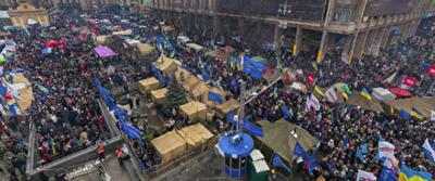 На какую сумму "тянет" Євромайдан в сутки