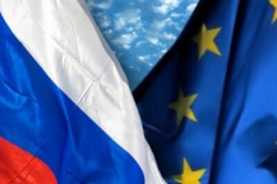 Украина начала игру на два фронта