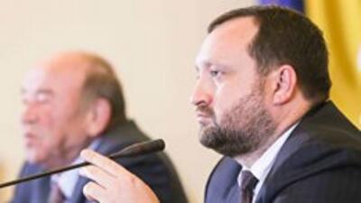 Украина не может потерять ни Европу, ни Россию